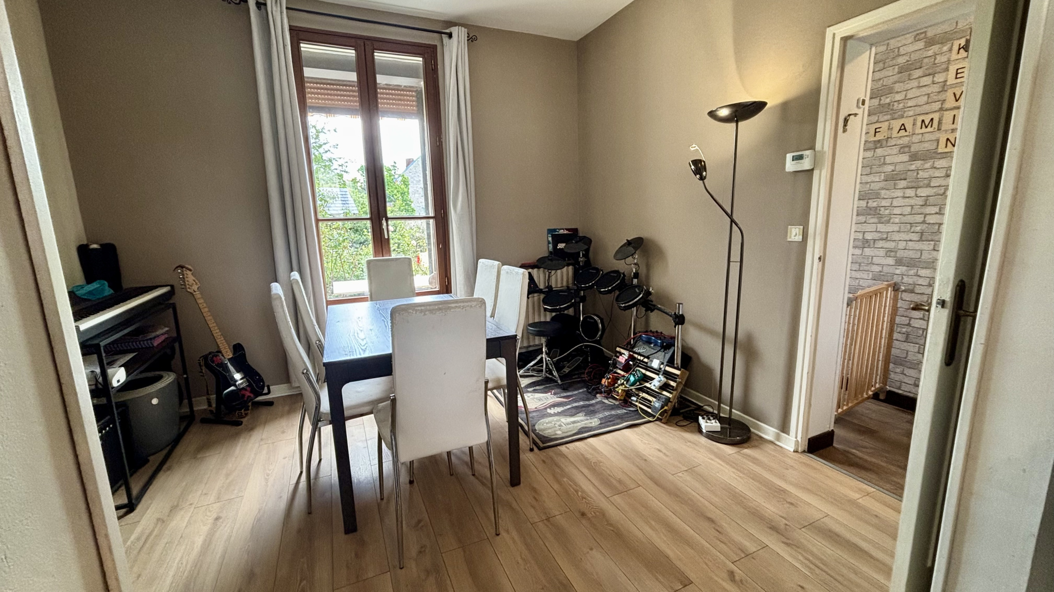 Photo 5